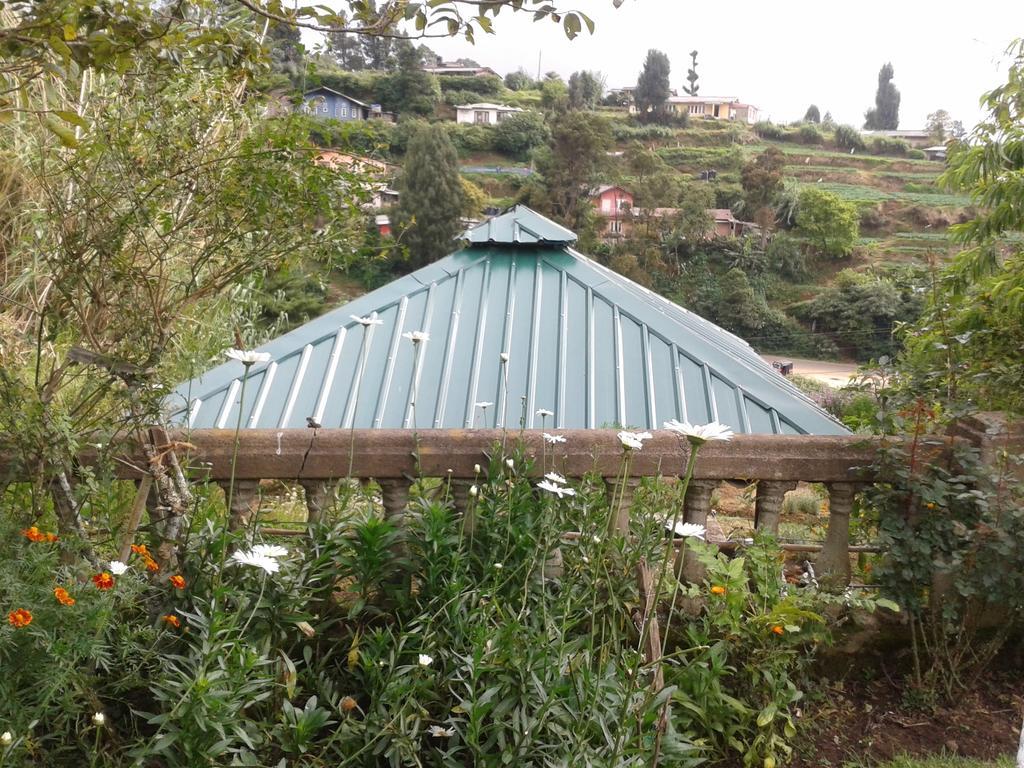 Senani Colonial Holiday Bungalow Nuwara Eliya Phòng bức ảnh