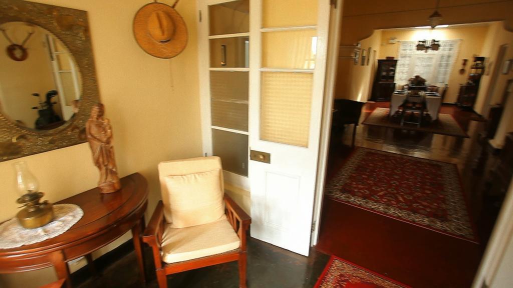 Senani Colonial Holiday Bungalow Nuwara Eliya Phòng bức ảnh