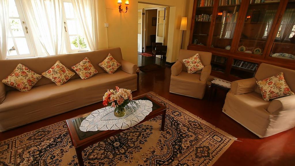 Senani Colonial Holiday Bungalow Nuwara Eliya Phòng bức ảnh