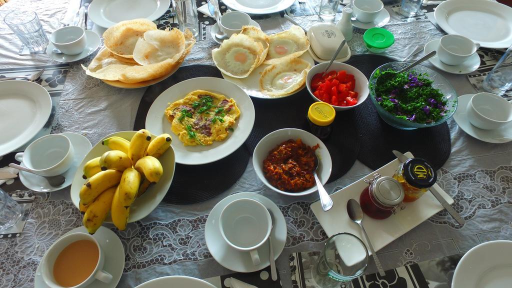 Senani Colonial Holiday Bungalow Nuwara Eliya Phòng bức ảnh